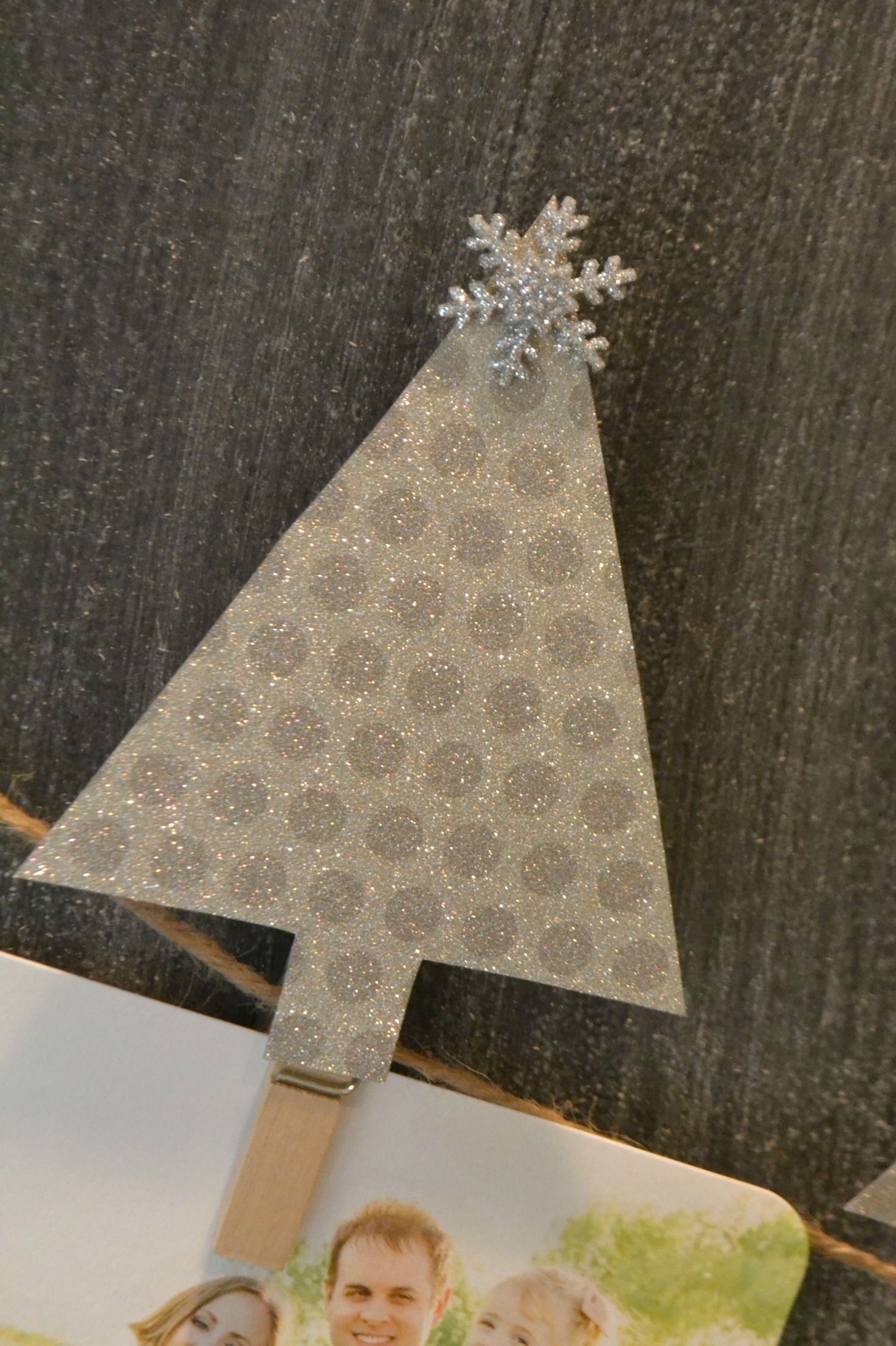 DIY Christmas Card Display Christmas Tree
