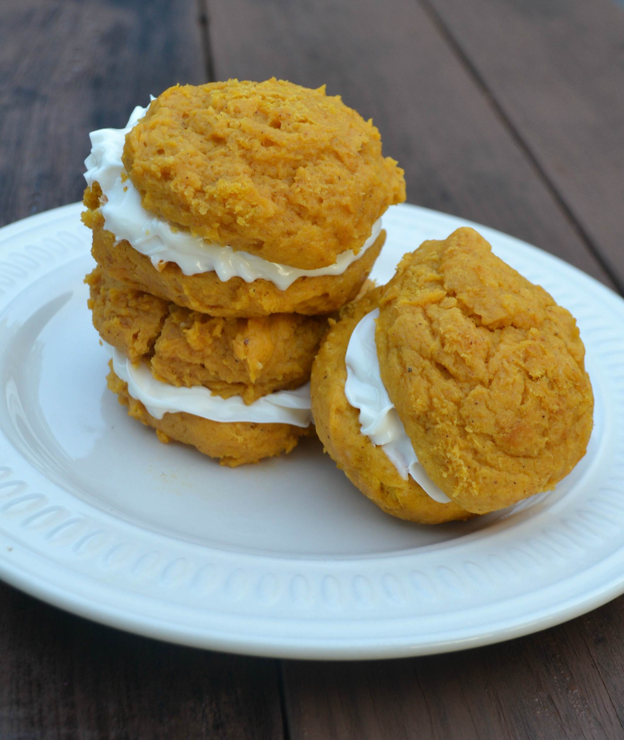 Pumpkin Whoopie Pie Recipe 🥧 Cream Cheese Frosting Filling