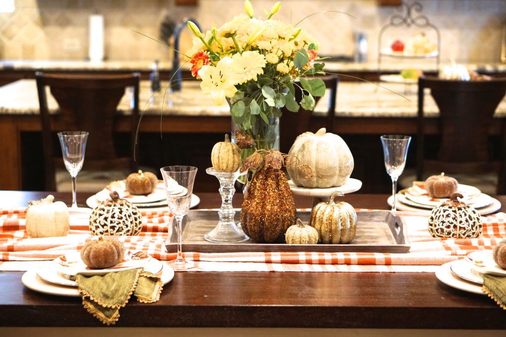 effortless fall tablecape thanksgiving tablescape kid friendly entertaining fall decor