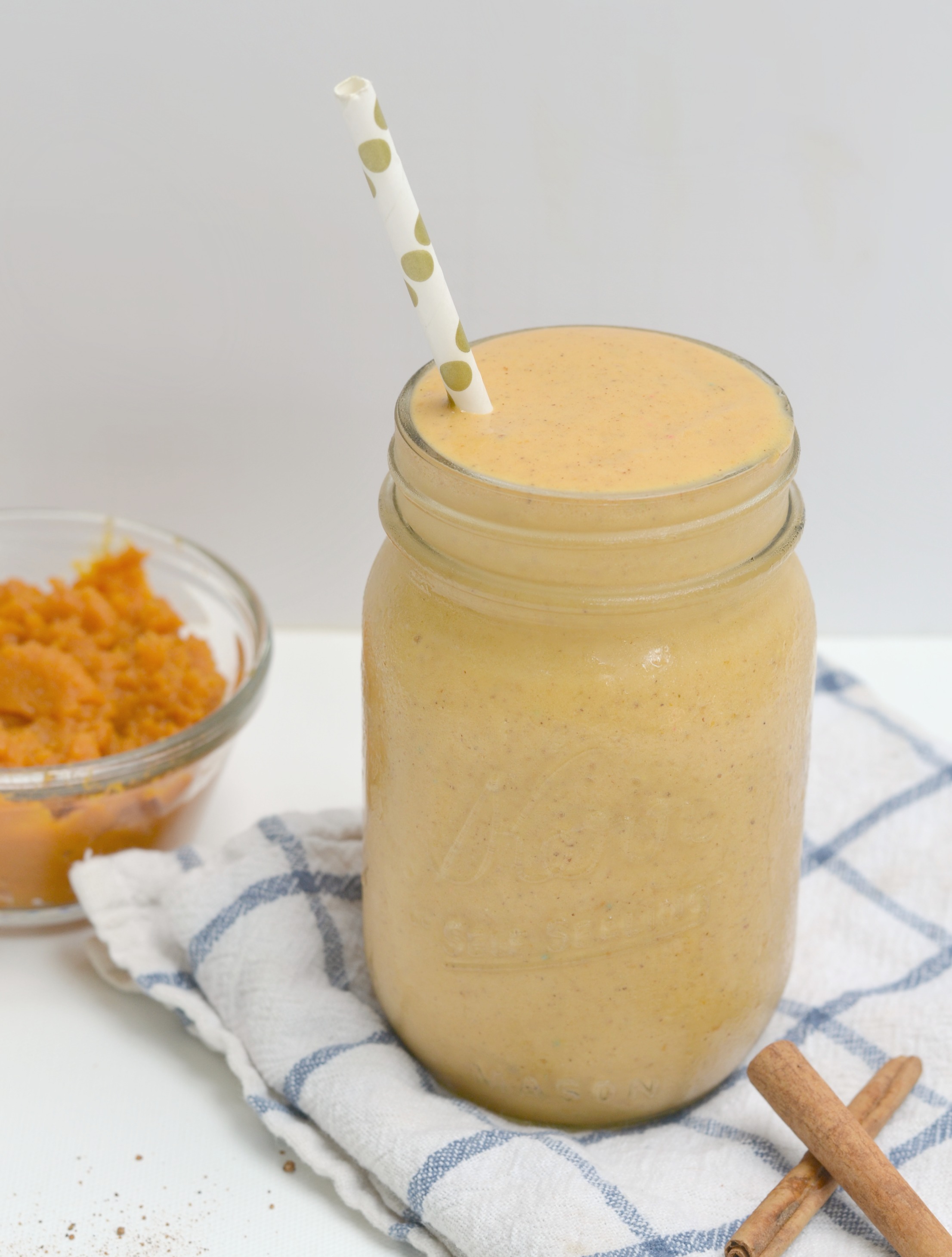 Pumpkin Spice Breakfast Smoothie