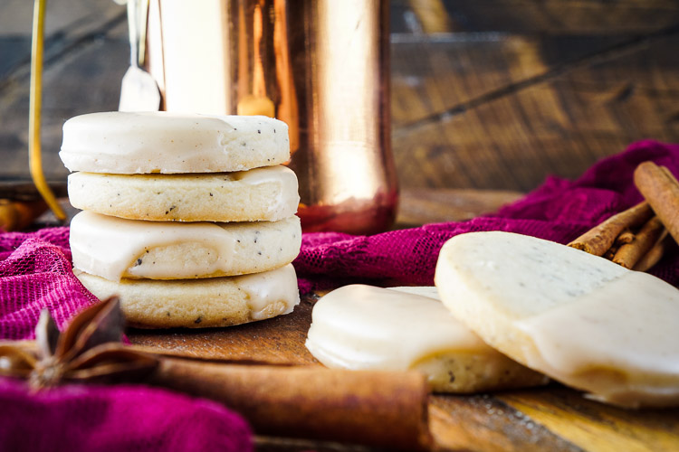 vanilla-chai-shortbread-cookies-recipe