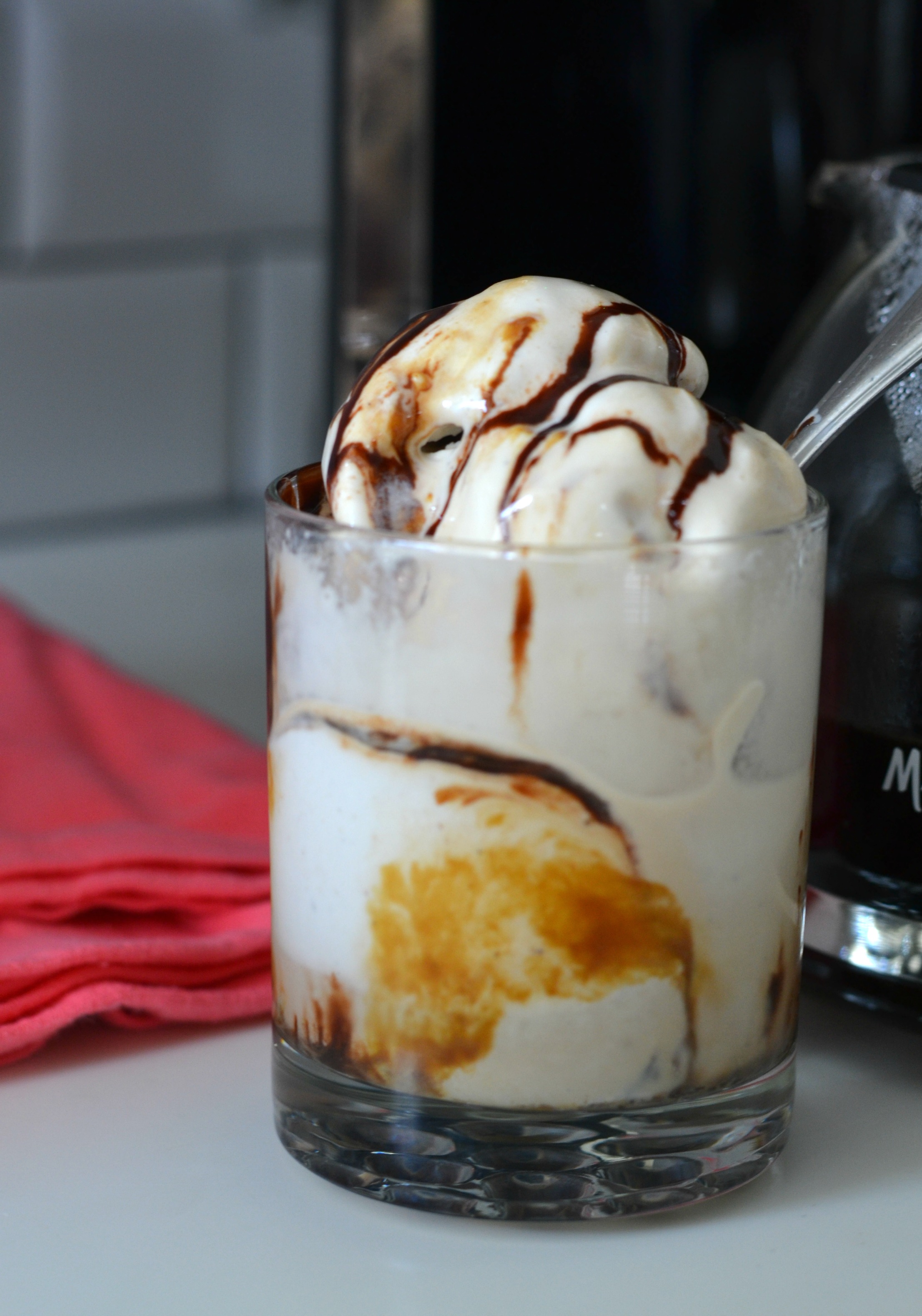 Caramel Coffee And Ice Cream Float Houston Mommy And Lifestyle