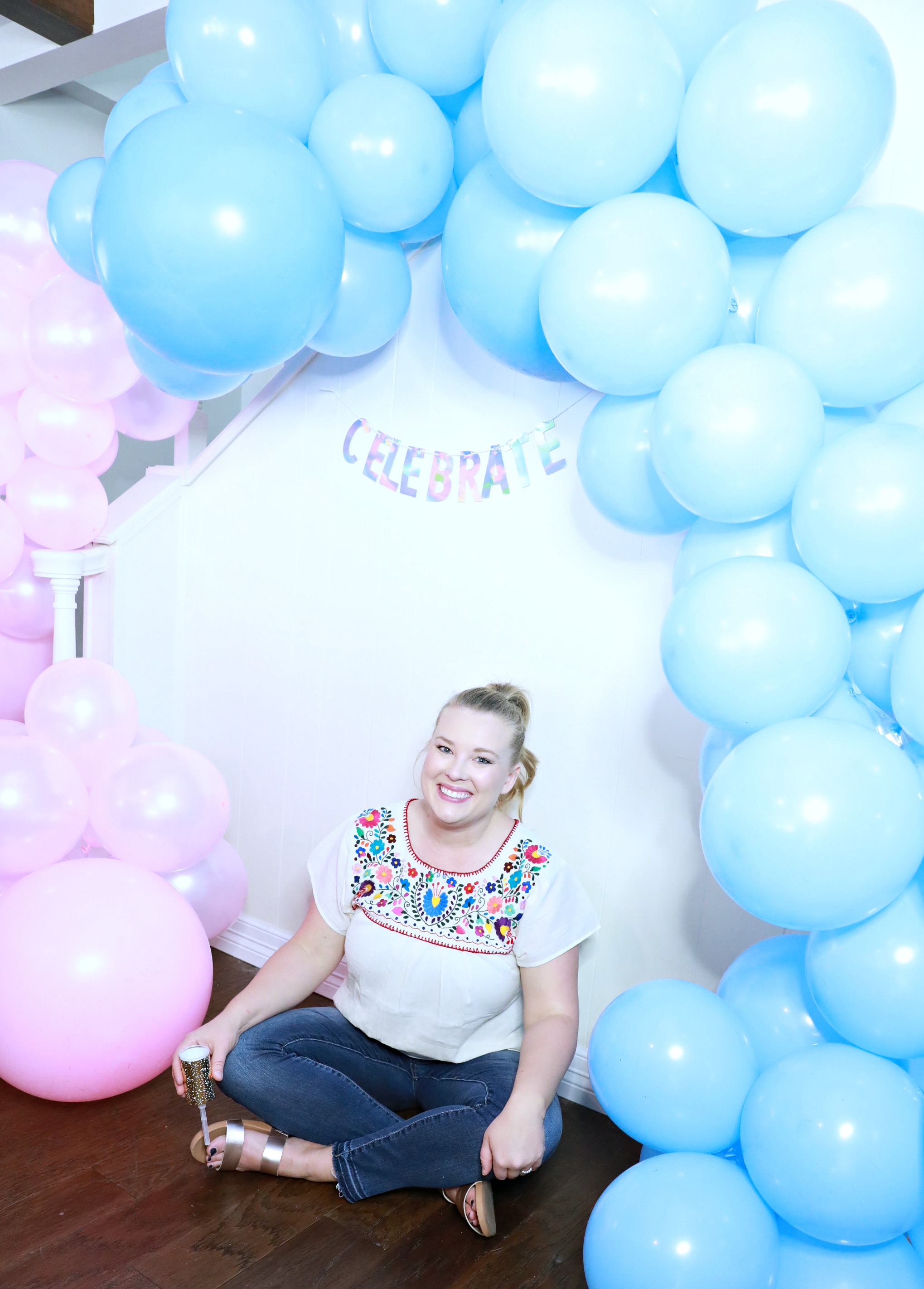 Gender Reveal Decorations- DIY Balloon Garland - Houston Mommy and  Lifestyle Blogger